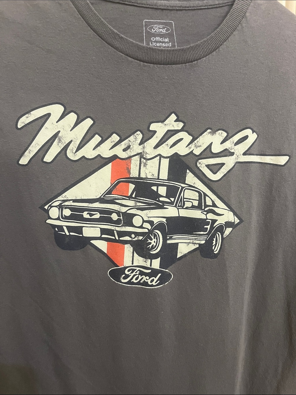 Vintage Ford Mustang Medium Shirt